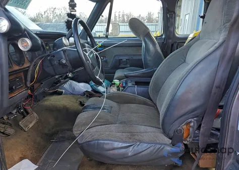 1993 Dodge D-Series D200 z USA, uszkodzony, nr VIN 3B7KE23C0PM138396